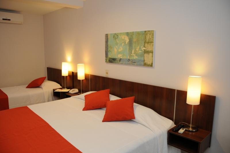 Hotel California Montevideo Eksteriør billede