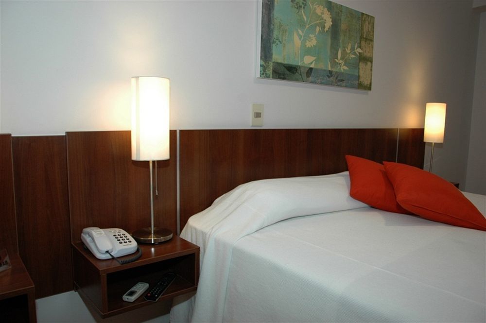 Hotel California Montevideo Eksteriør billede
