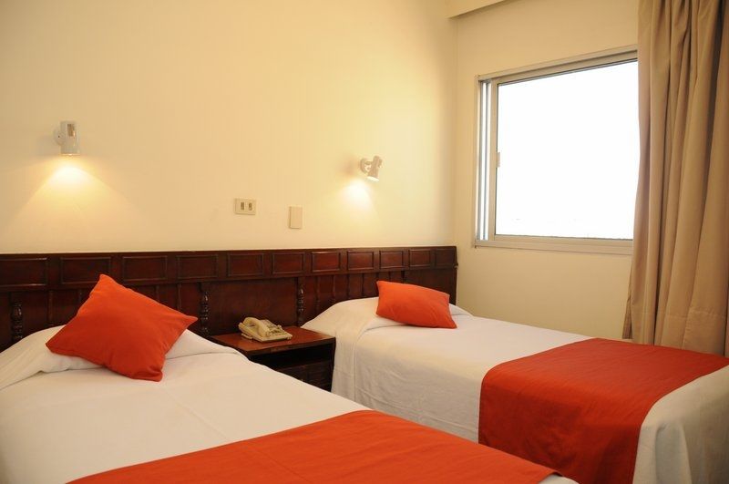 Hotel California Montevideo Eksteriør billede