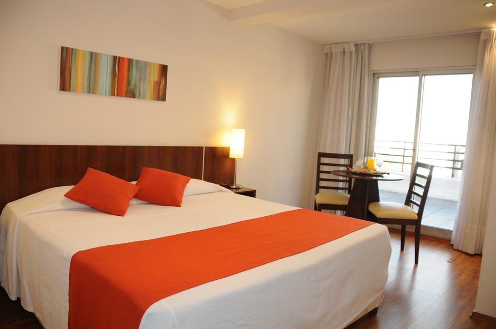 Hotel California Montevideo Eksteriør billede
